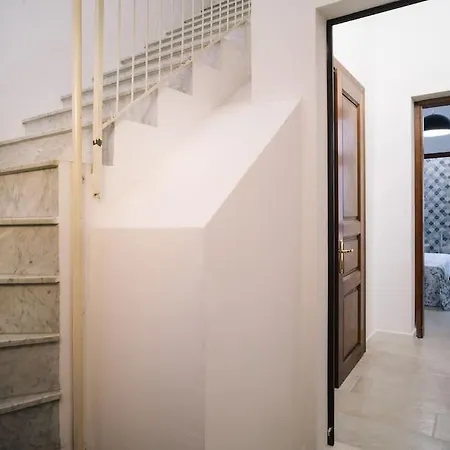 Nel Centro Storico Di 公寓