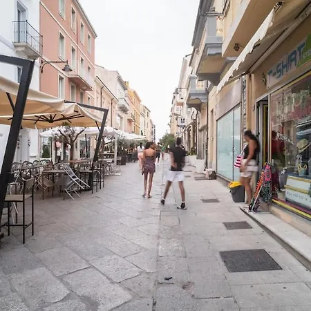 Διαμέρισμα Nel Centro Storico Di Όλμπια